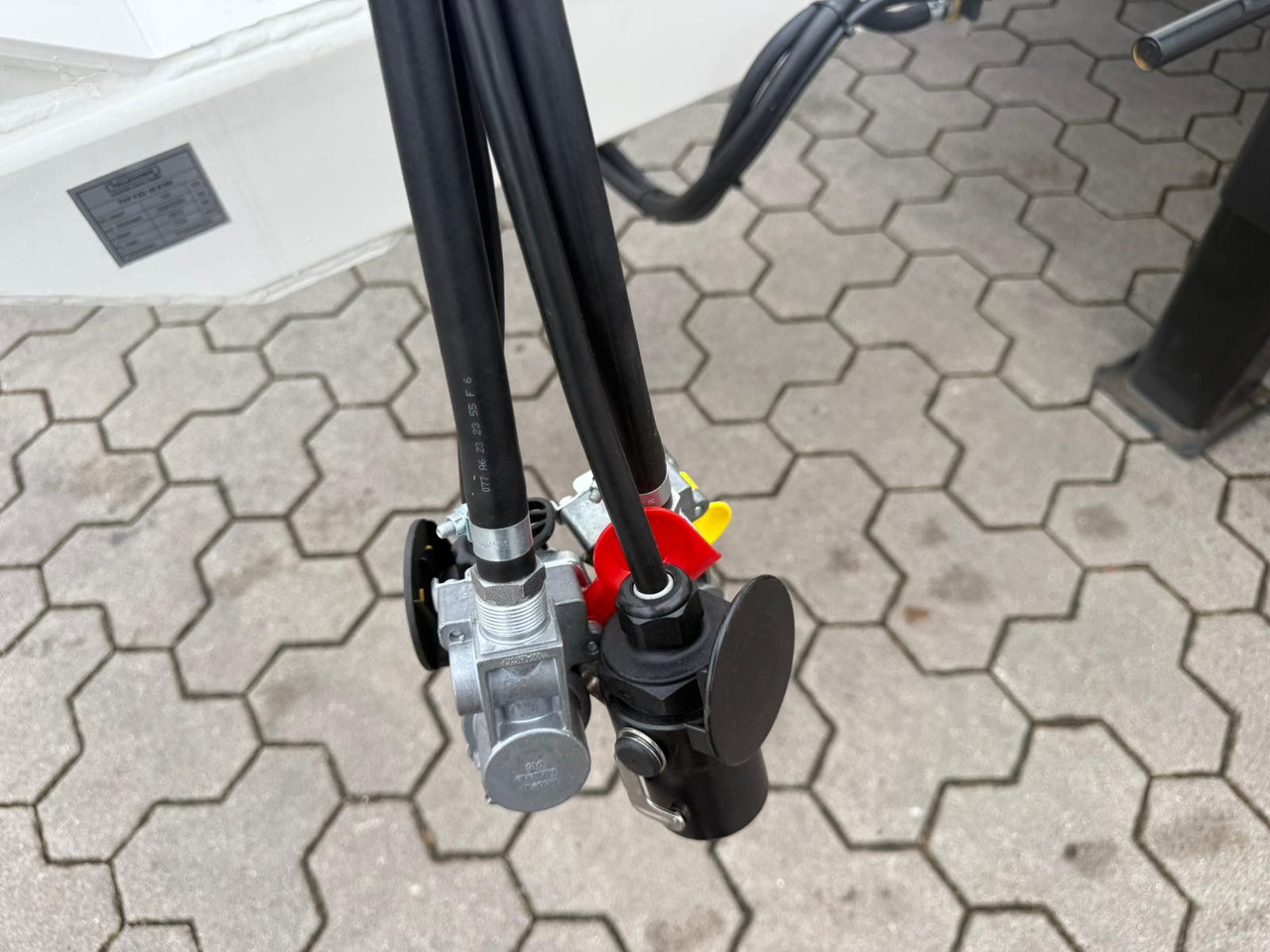 Remolque caja abierta Tandemanhänger Plattform: foto 12 Remolque caja abierta Tandemanhänger Plattform: foto 12