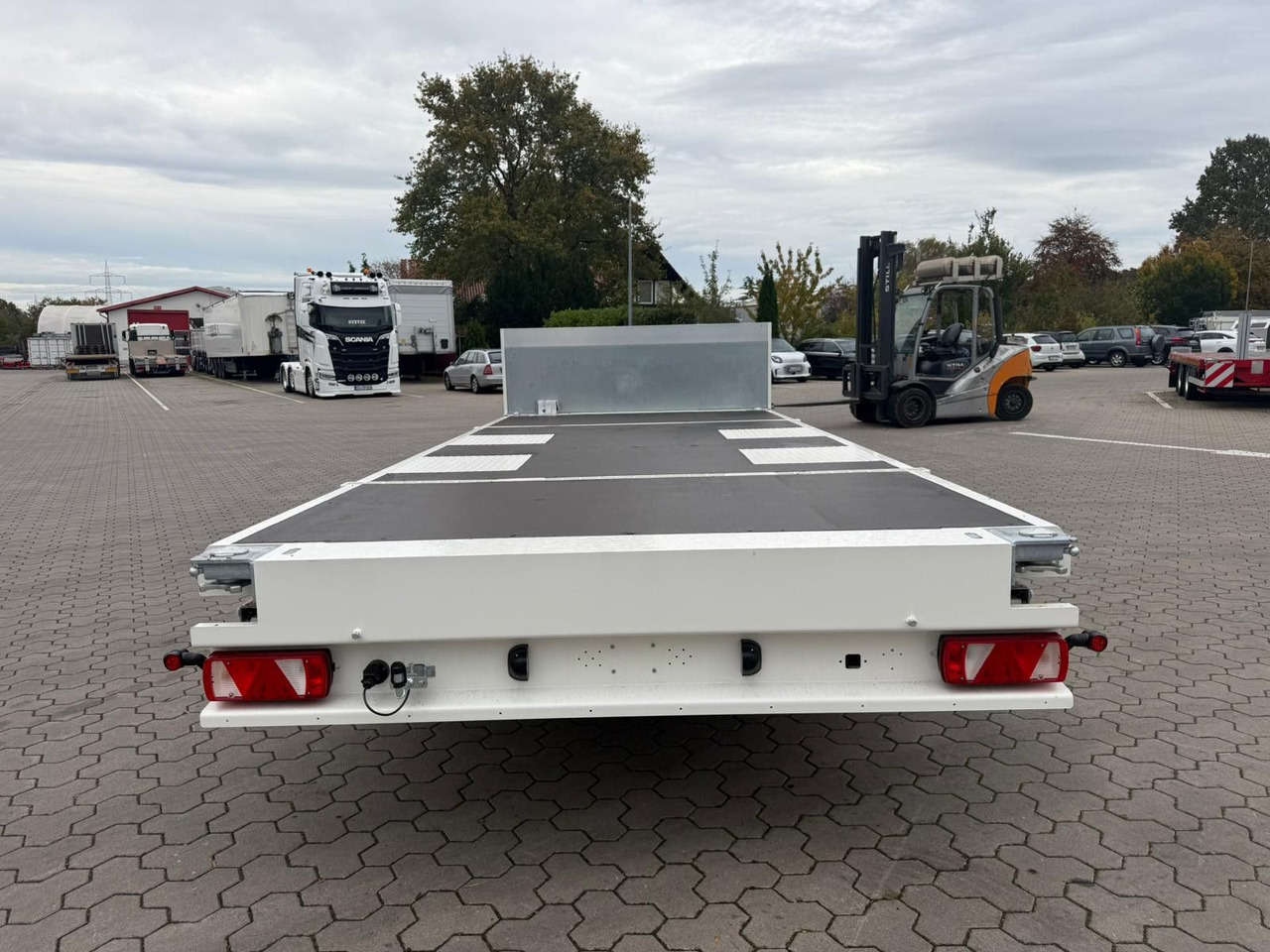 Remolque caja abierta Tandemanhänger Plattform: foto 7 Remolque caja abierta Tandemanhänger Plattform: foto 7