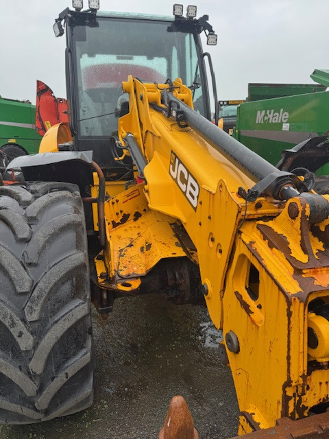 JCB TM320S - Manipulador telescópico: foto 1 JCB TM320S - Manipulador telescópico: foto 1