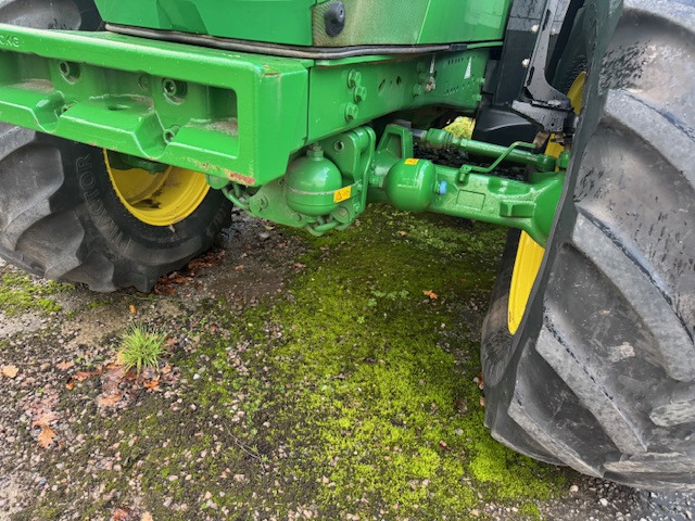 JOHN DEERE 6155M - Tractor: foto 2 JOHN DEERE 6155M - Tractor: foto 2