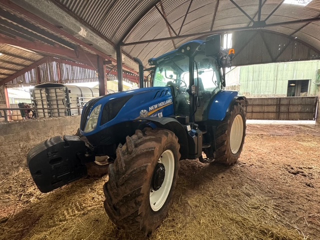 NEW HOLLAND T6.180 - Tractor: foto 1 NEW HOLLAND T6.180 - Tractor: foto 1