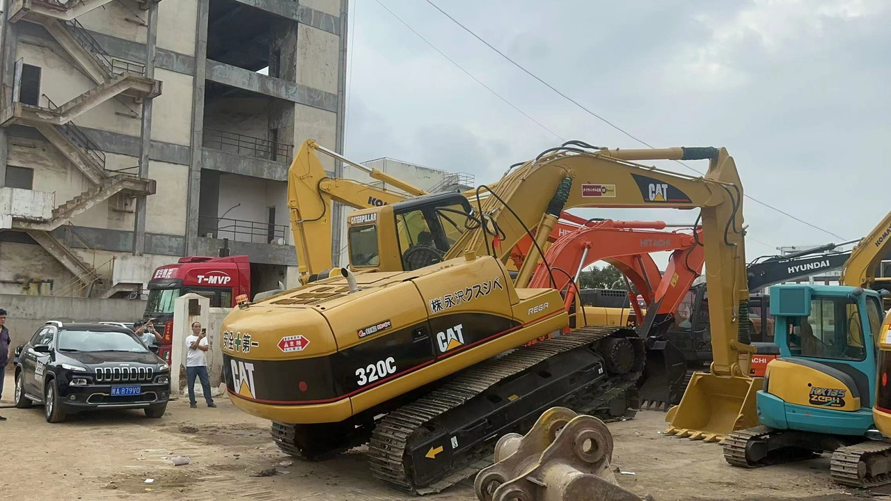 CATERPILLAR 320CL - Excavadora de cadenas: foto 5 CATERPILLAR 320CL - Excavadora de cadenas: foto 5