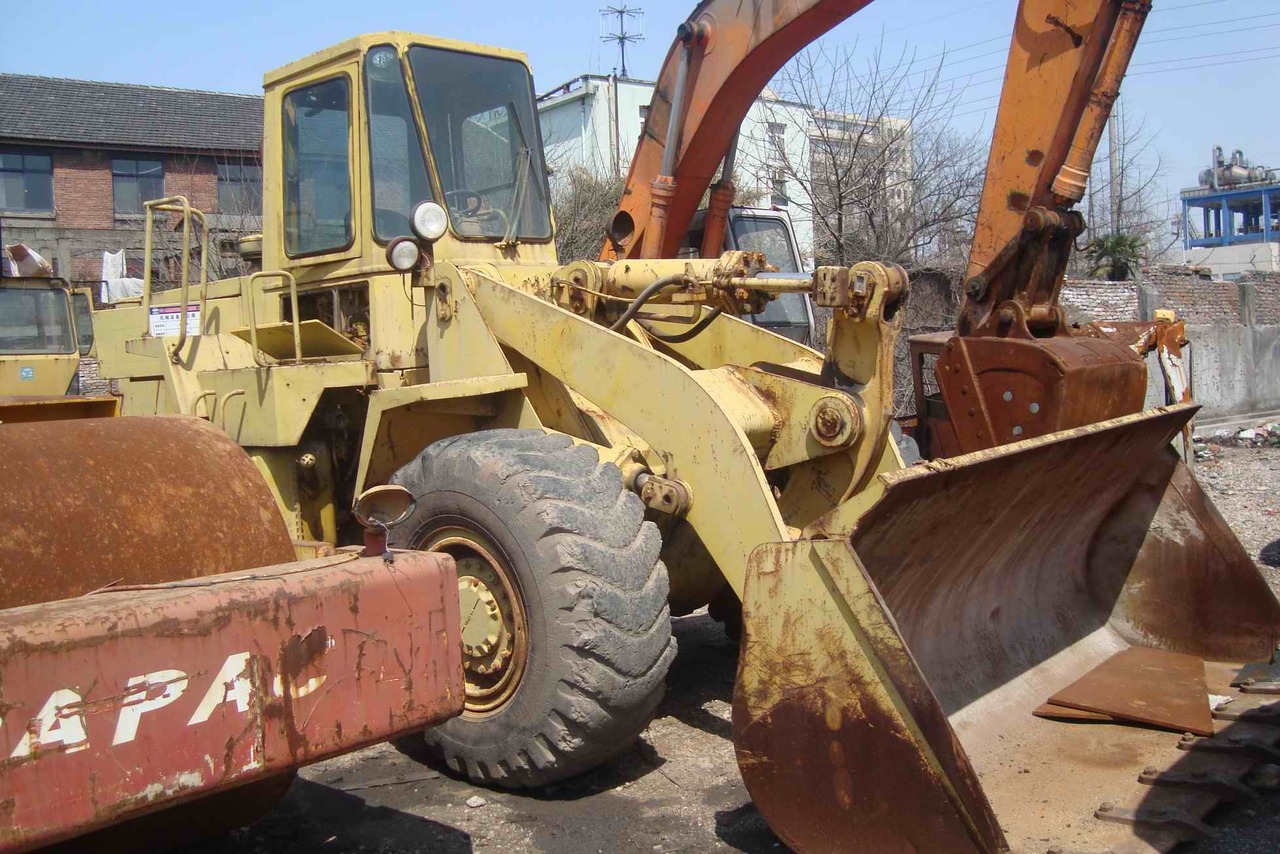 CATERPILLAR 950B - Cargadora de ruedas: foto 2 CATERPILLAR 950B - Cargadora de ruedas: foto 2