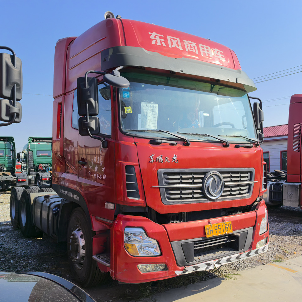 AEOLUS 6x4 - Cabeza tractora: foto 1 AEOLUS 6x4 - Cabeza tractora: foto 1