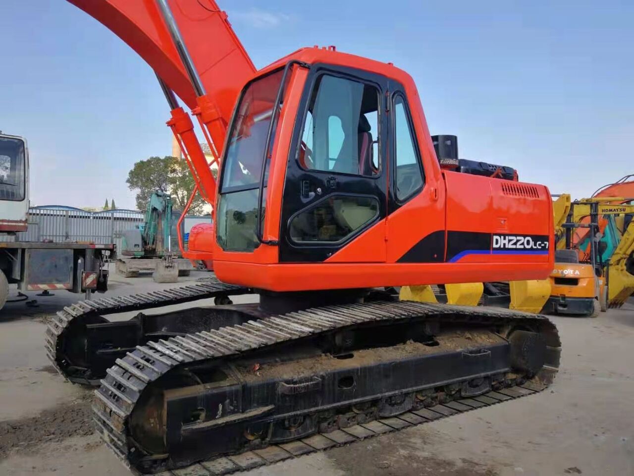 DOOSAN DH220LC - Excavadora de cadenas: foto 5 DOOSAN DH220LC - Excavadora de cadenas: foto 5