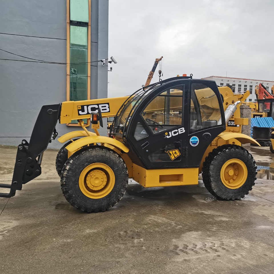 JCB 535 - Manipulador telescópico: foto 1 JCB 535 - Manipulador telescópico: foto 1