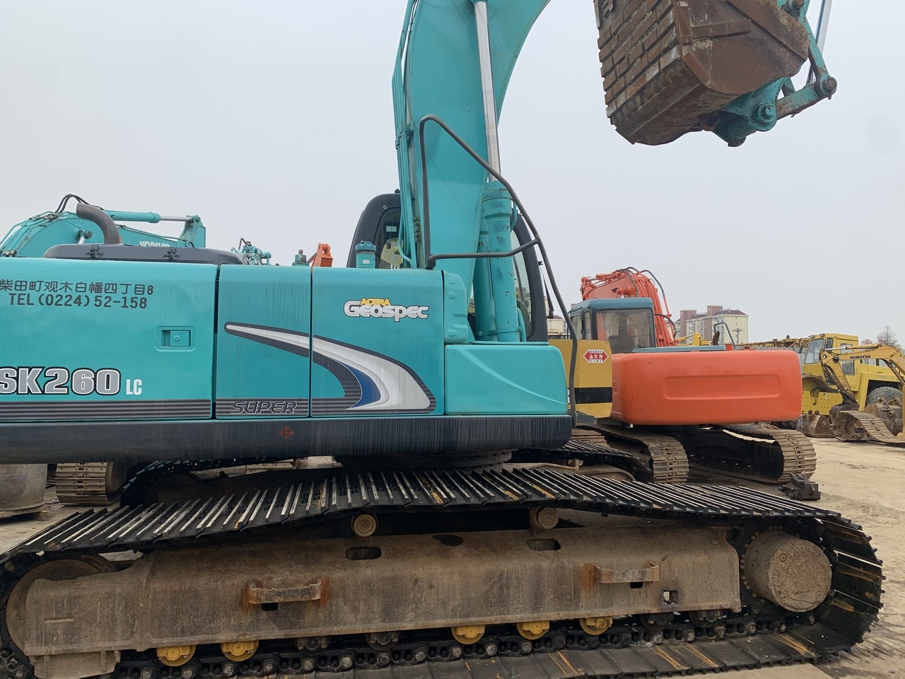 KOBELCO SK260LC-8 - Excavadora de cadenas: foto 1 KOBELCO SK260LC-8 - Excavadora de cadenas: foto 1