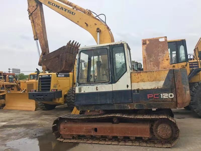 KOMATSU PC120-5 - Excavadora de cadenas: foto 1 KOMATSU PC120-5 - Excavadora de cadenas: foto 1