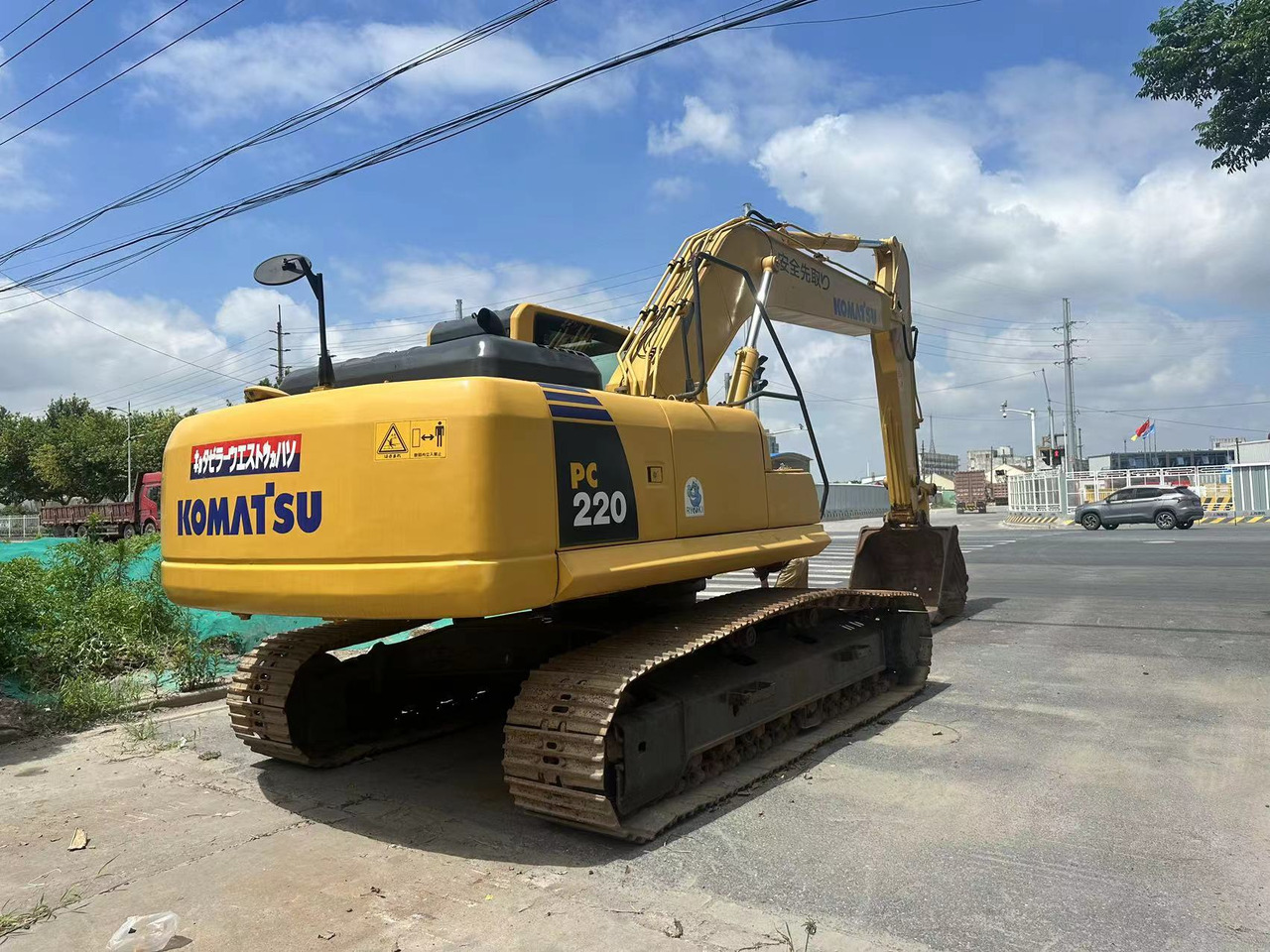 KOMATSU PC220-8 - Excavadora de cadenas: foto 3 KOMATSU PC220-8 - Excavadora de cadenas: foto 3