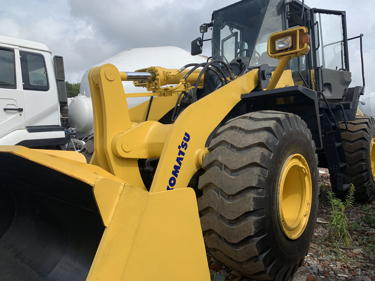 KOMATSU WA380 - Cargadora de ruedas: foto 4 KOMATSU WA380 - Cargadora de ruedas: foto 4