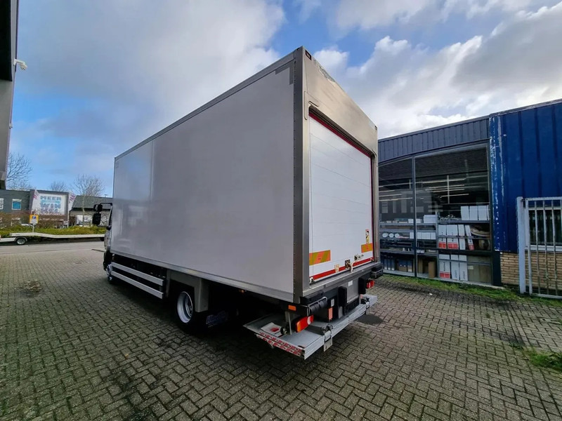 DAF LF 220 Kuhlkoffer/Carrier 750MT MULTITEMP/ LBW/ EURO 6 - Camión frigorífico: foto 5 DAF LF 220 Kuhlkoffer/Carrier 750MT MULTITEMP/ LBW/ EURO 6 - Camión frigorífico: foto 5