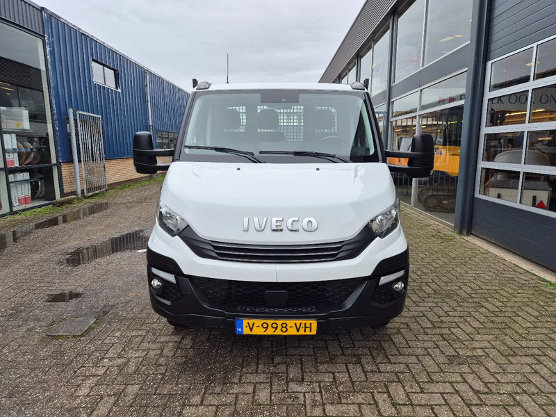 Iveco Daily 50C18 Pritsche 3.0D Euro 6 Hi-Matic GVW 3500 kg - Caja abierta furgoneta: foto 3 Iveco Daily 50C18 Pritsche 3.0D Euro 6 Hi-Matic GVW 3500 kg - Caja abierta furgoneta: foto 3