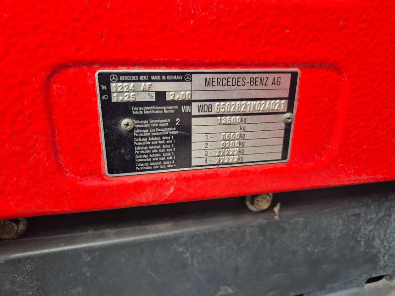 Camión de bomberos Mercedes-Benz SK 1224 4x4 FIRETRUCK/ FEUERWEHR/ 2400L TANK/ EXPEDITION: foto 20 Camión de bomberos Mercedes-Benz SK 1224 4x4 FIRETRUCK/ FEUERWEHR/ 2400L TANK/ EXPEDITION: foto 20