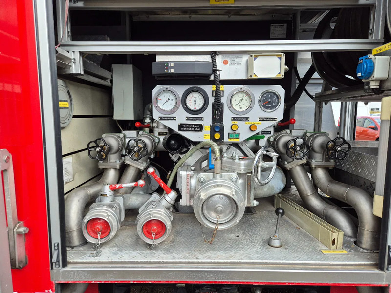 Camión de bomberos Mercedes-Benz SK 1224 4x4 FIRETRUCK/ FEUERWEHR/ 2400L TANK/ EXPEDITION: foto 15 Camión de bomberos Mercedes-Benz SK 1224 4x4 FIRETRUCK/ FEUERWEHR/ 2400L TANK/ EXPEDITION: foto 15