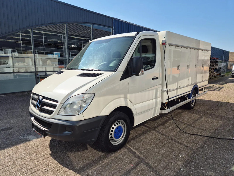 Mercedes-Benz Sprinter 310 CDI 5+5 Turen TIEFFROST -40C Carlsen Baltic EURO 5 EIS - Furgoneta frigorifica: foto 4 Mercedes-Benz Sprinter 310 CDI 5+5 Turen TIEFFROST -40C Carlsen Baltic EURO 5 EIS - Furgoneta frigorifica: foto 4