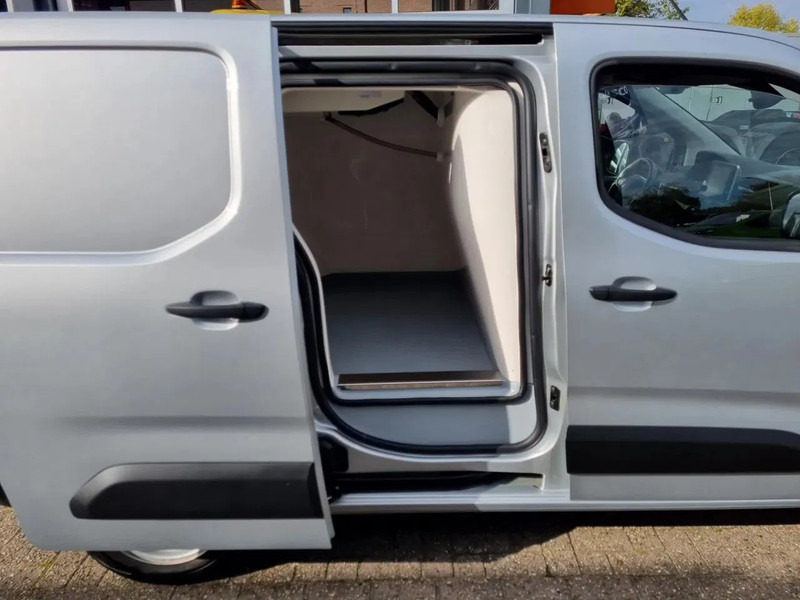 Furgoneta frigorifica Peugeot Partner 1.5 HDI/ Koelwagen/ Airco/ Navi: foto 9