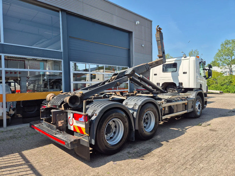 Scania P360 6X4 Containersysteem/ 21T Multilift/ Adjustable Hook - Camión con equipo de cable: foto 3 Scania P360 6X4 Containersysteem/ 21T Multilift/ Adjustable Hook - Camión con equipo de cable: foto 3