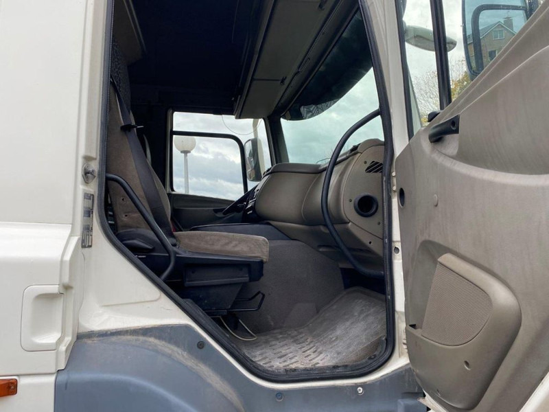 DAF CF 85.410 85CF 410 AUTOMATIC - Cabeza tractora: foto 5 DAF CF 85.410 85CF 410 AUTOMATIC - Cabeza tractora: foto 5