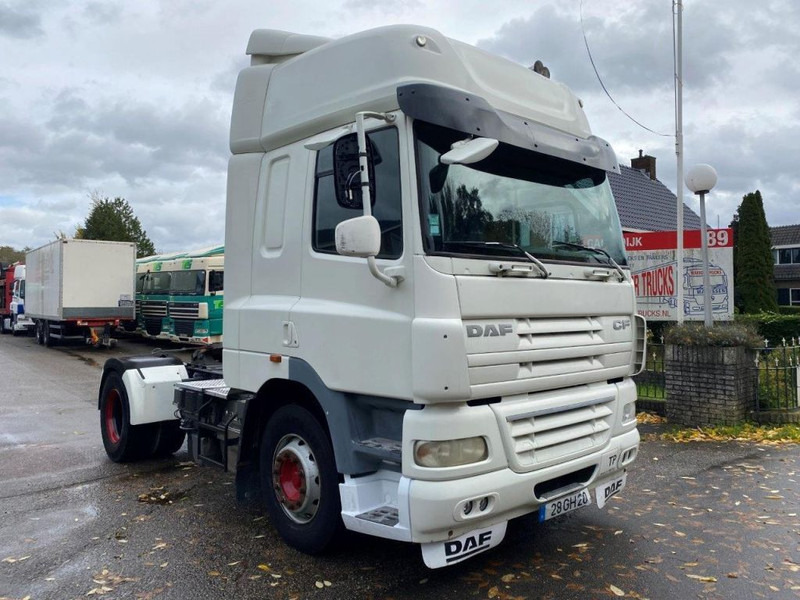 DAF CF 85.410 85CF 410 AUTOMATIC - Cabeza tractora: foto 4 DAF CF 85.410 85CF 410 AUTOMATIC - Cabeza tractora: foto 4