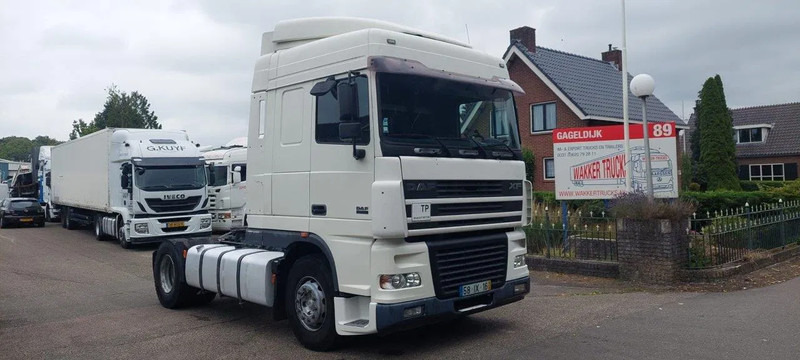 DAF XF 95.430 4x2 Manuel Gearbox Retarder - Cabeza tractora: foto 2 DAF XF 95.430 4x2 Manuel Gearbox Retarder - Cabeza tractora: foto 2