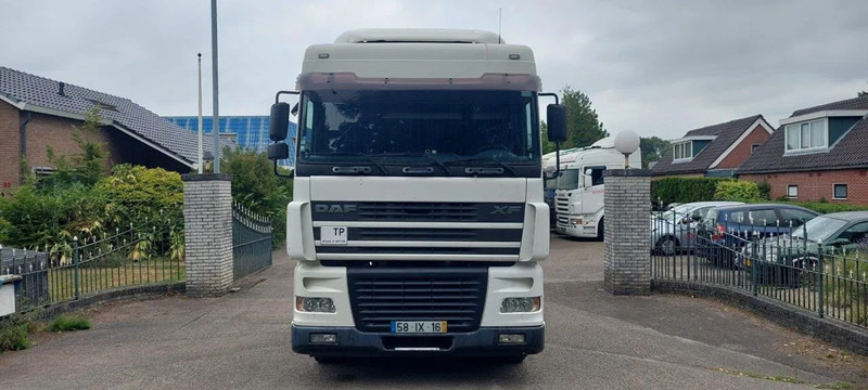 DAF XF 95.430 4x2 Manuel Gearbox Retarder - Cabeza tractora: foto 3 DAF XF 95.430 4x2 Manuel Gearbox Retarder - Cabeza tractora: foto 3