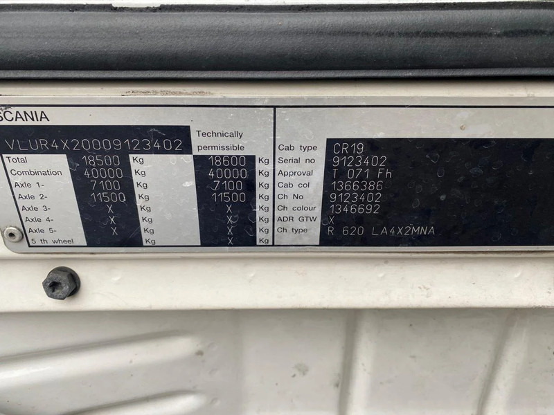 Scania R620-V8 RETARDER AIRCO OPTICRUISE V8 620 HP - Cabeza tractora: foto 5 Scania R620-V8 RETARDER AIRCO OPTICRUISE V8 620 HP - Cabeza tractora: foto 5