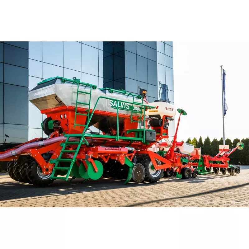 AGRO-MASZ Siewnik pneumatyczny do uprawy pasowej SLAVIS - Sembradora: foto 1 AGRO-MASZ Siewnik pneumatyczny do uprawy pasowej SLAVIS - Sembradora: foto 1