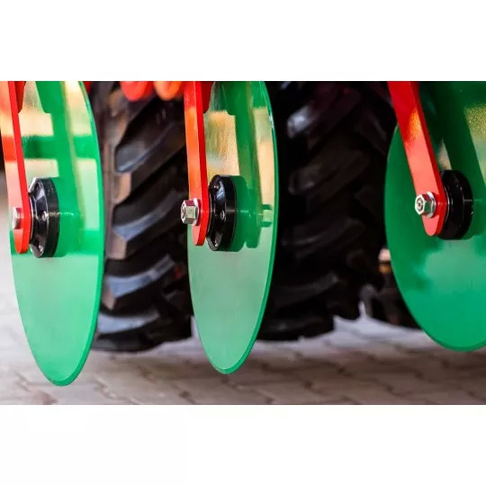 AGRO-MASZ Siewnik pneumatyczny do uprawy pasowej SLAVIS - Sembradora: foto 3 AGRO-MASZ Siewnik pneumatyczny do uprawy pasowej SLAVIS - Sembradora: foto 3