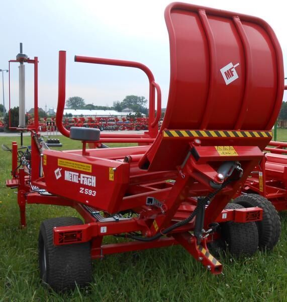 METAL-FACH Owijarka do bel Z593 samozaładowcza - Encintadora de pacas: foto 1 METAL-FACH Owijarka do bel Z593 samozaładowcza - Encintadora de pacas: foto 1