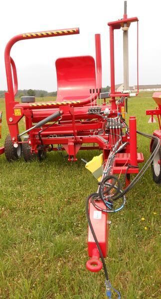 METAL-FACH Owijarka do bel Z593 samozaładowcza - Encintadora de pacas: foto 5 METAL-FACH Owijarka do bel Z593 samozaładowcza - Encintadora de pacas: foto 5