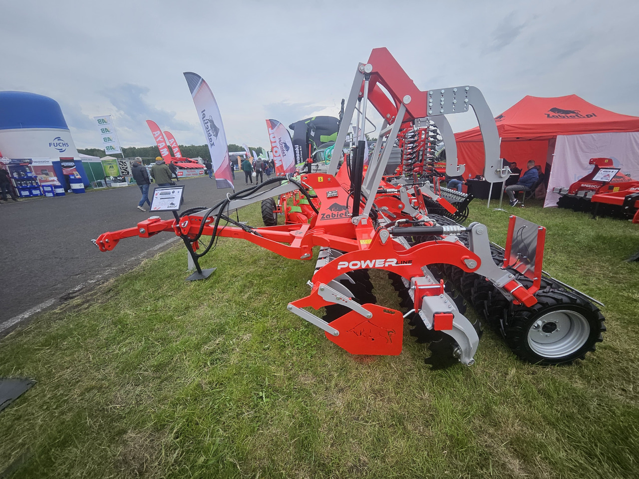 Zabiel Agregat talerzowy półzawieszany 300 - Rastras: foto 3 Zabiel Agregat talerzowy półzawieszany 300 - Rastras: foto 3