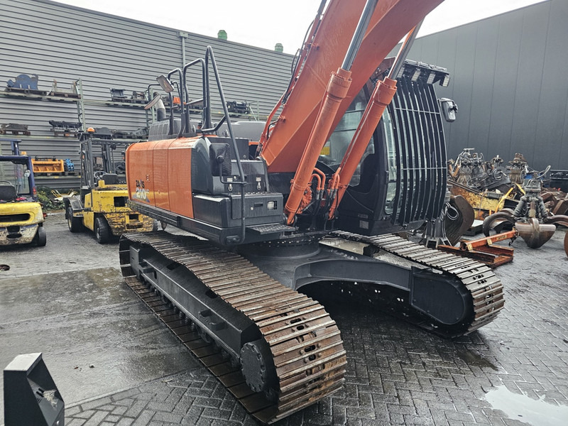 Hitachi zx210-6 labounty msd2000R shear scrap shear labounty hitachi genesis - Manipulador de materiales: foto 5 Hitachi zx210-6 labounty msd2000R shear scrap shear labounty hitachi genesis - Manipulador de materiales: foto 5