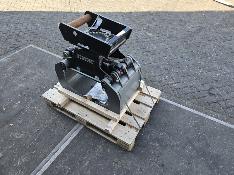 Kinshofer A07TR-45 sorteergrijper sortiergreifer minibagger neu lehnhoff - Pinza de manipulación para Maquinaria agrícola: foto 4 Kinshofer A07TR-45 sorteergrijper sortiergreifer minibagger neu lehnhoff - Pinza de manipulación para Maquinaria agrícola: foto 4
