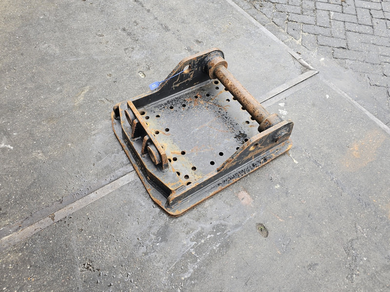 Kopplaat lehnhof cat patroon hammer plate lehnhof cat verachtert - Acoplamiento rápido para Maquinaria de construcción: foto 4 Kopplaat lehnhof cat patroon hammer plate lehnhof cat verachtert - Acoplamiento rápido para Maquinaria de construcción: foto 4