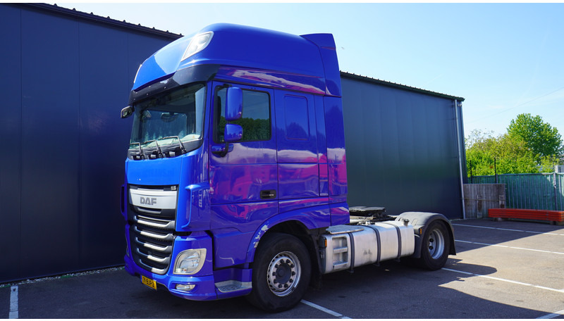 DAF XF 460 EURO 6 SSC 885.000km - Cabeza tractora: foto 3 DAF XF 460 EURO 6 SSC 885.000km - Cabeza tractora: foto 3
