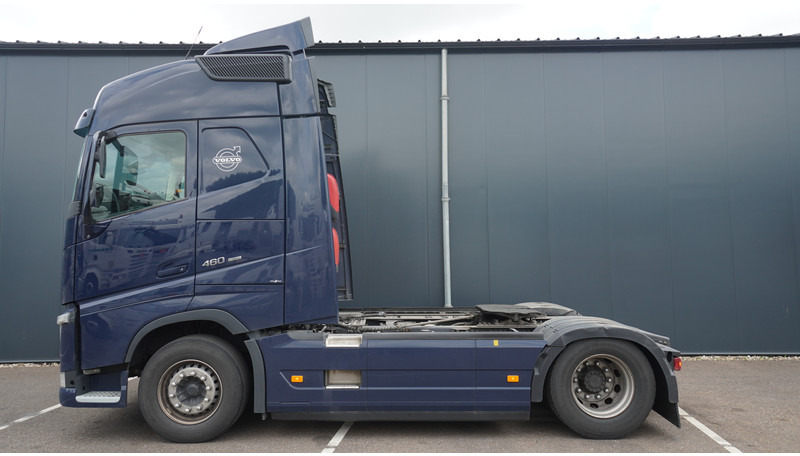 Volvo FH 460 EURO 6 GLOBETROTTER 647.000KM - Cabeza tractora: foto 1 Volvo FH 460 EURO 6 GLOBETROTTER 647.000KM - Cabeza tractora: foto 1