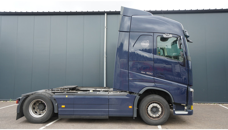 Volvo FH 460 GLOBETROTTER EURO 6 629.000KM - Cabeza tractora: foto 2 Volvo FH 460 GLOBETROTTER EURO 6 629.000KM - Cabeza tractora: foto 2