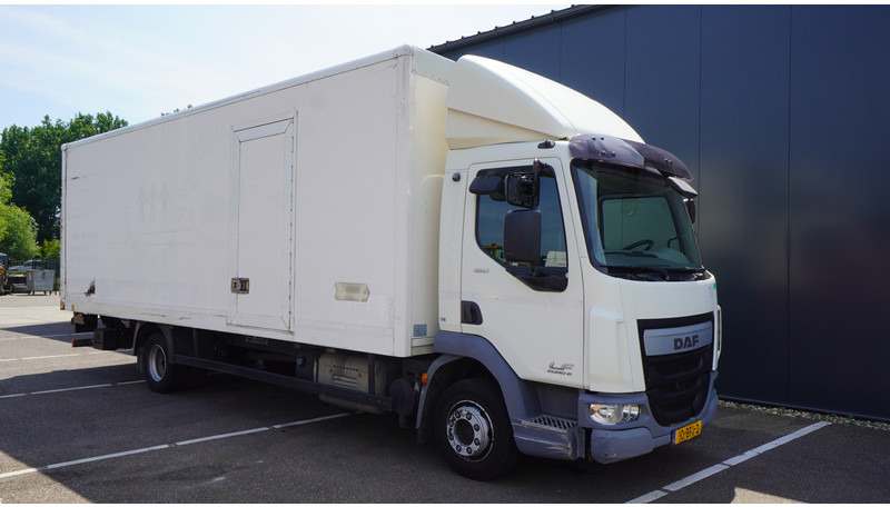 DAF LF 180 CLOSED BOX 310.600KM - Camión caja cerrada: foto 4 DAF LF 180 CLOSED BOX 310.600KM - Camión caja cerrada: foto 4