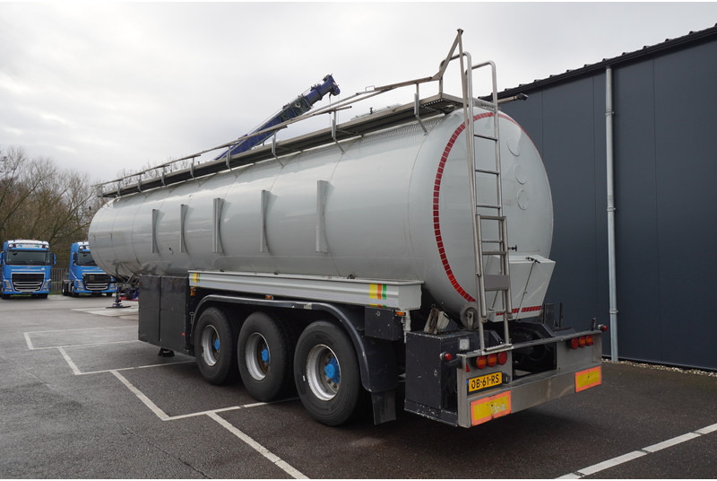 Dijkstra 3 AXLE TANK TRAILER 36 M3 - Semirremolque cisterna: foto 5 Dijkstra 3 AXLE TANK TRAILER 36 M3 - Semirremolque cisterna: foto 5