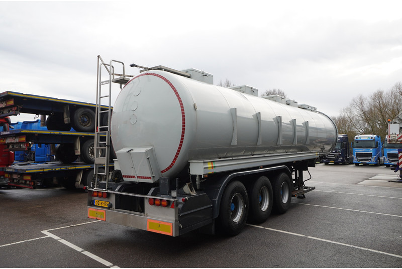 Dijkstra 3 AXLE TANK TRAILER 36 M3 - Semirremolque cisterna: foto 4 Dijkstra 3 AXLE TANK TRAILER 36 M3 - Semirremolque cisterna: foto 4