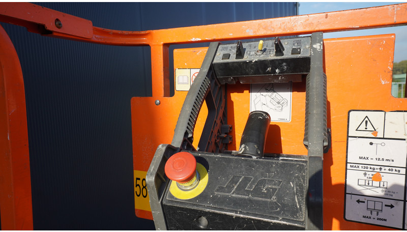 JLG 1930ES MOBILE BOOM SCISSOR LIFT - Maquinaria de construcción: foto 4 JLG 1930ES MOBILE BOOM SCISSOR LIFT - Maquinaria de construcción: foto 4