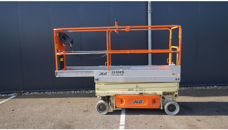 JLG 1930ES MOBILE BOOM SCISSOR LIFT - Maquinaria de construcción: foto 1 JLG 1930ES MOBILE BOOM SCISSOR LIFT - Maquinaria de construcción: foto 1