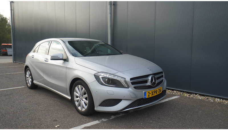 Mercedes-Benz A-Klasse A180 CDI EURO 5 - Minibús, Furgoneta de pasajeros: foto 2 Mercedes-Benz A-Klasse A180 CDI EURO 5 - Minibús, Furgoneta de pasajeros: foto 2