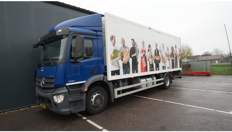 Mercedes-Benz ANTOS 2124 FRIGO 231.500KM - Camión frigorífico: foto 3 Mercedes-Benz ANTOS 2124 FRIGO 231.500KM - Camión frigorífico: foto 3