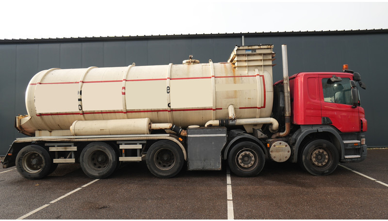 Scania P 380 10X4 BLOW AND SUCK TRUCK 522.000 - Camión cisterna: foto 2 Scania P 380 10X4 BLOW AND SUCK TRUCK 522.000 - Camión cisterna: foto 2