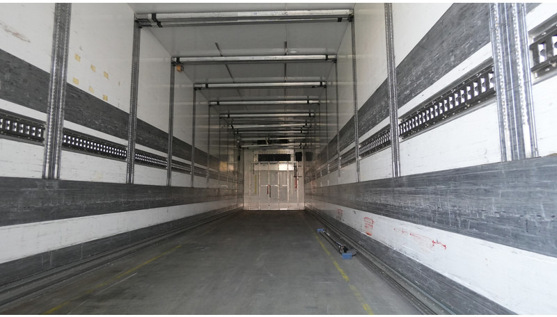 System 3 AXLE MEGA FRIGO TRAILER DOUBLESTOCK HOT OR COLD - Semirremolque frigorífico: foto 4 System 3 AXLE MEGA FRIGO TRAILER DOUBLESTOCK HOT OR COLD - Semirremolque frigorífico: foto 4