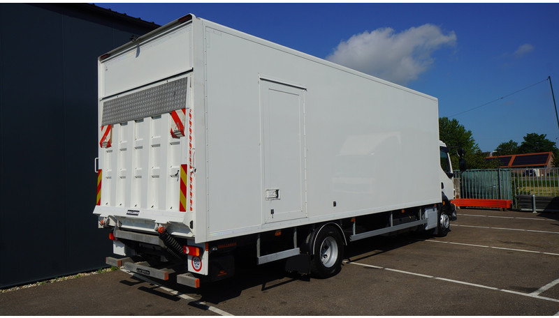 Camión caja cerrada Volvo FL 250 CLOSED BOX 65.000KM: foto 9