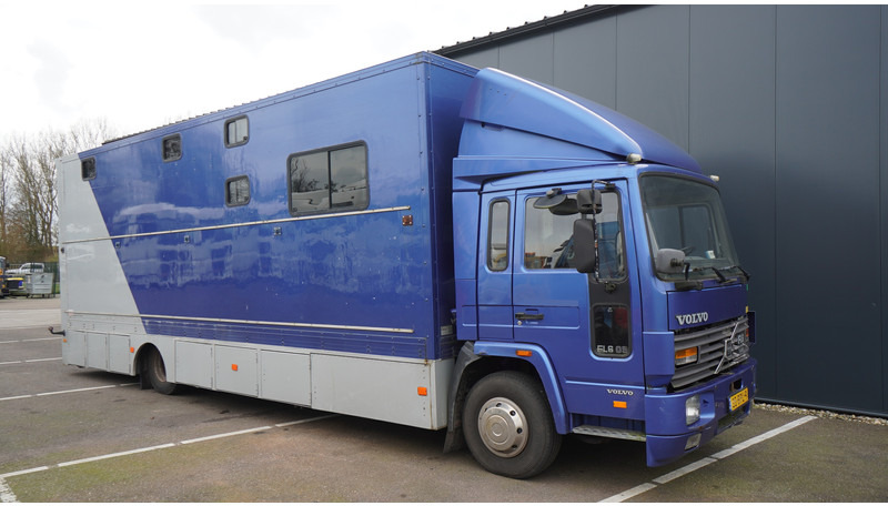Volvo FL 6-9 HORSE TRANSPORT 341.000KM MANUAL GEARBOX - Camión para caballos: foto 4 Volvo FL 6-9 HORSE TRANSPORT 341.000KM MANUAL GEARBOX - Camión para caballos: foto 4