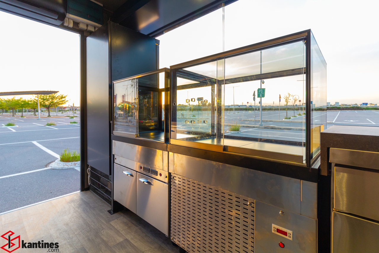 Remolque venta ambulante Skretas Box XXL Size: foto 16 Remolque venta ambulante Skretas Box XXL Size: foto 16