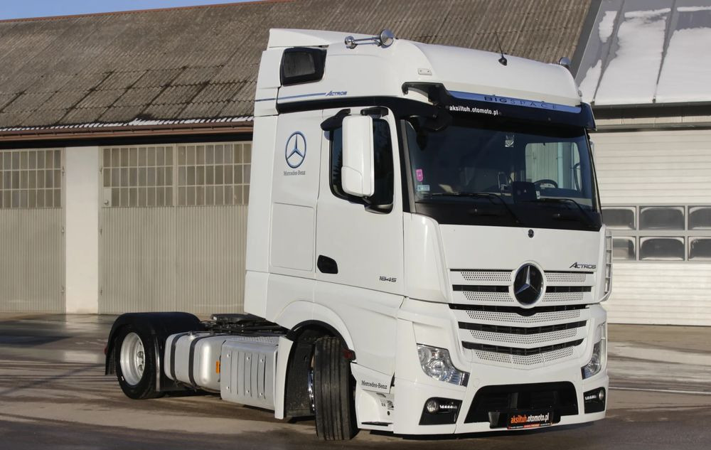 Mercedes-Benz ACTROS 1845 BIG SPACE / LOW DECK/ MEGA Euro 6 ** Salon Polska / SUPER STAN - Cabeza tractora: foto 4 Mercedes-Benz ACTROS 1845 BIG SPACE / LOW DECK/ MEGA Euro 6 ** Salon Polska / SUPER STAN - Cabeza tractora: foto 4